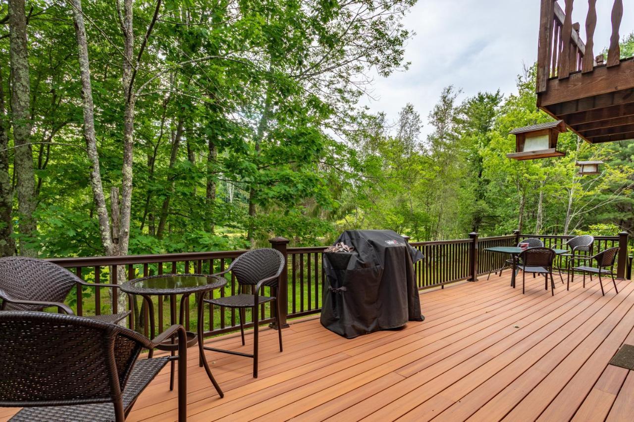 Bluebird Manor On The Water, 2 Acres & Amenities Villa Liberty Kültér fotó